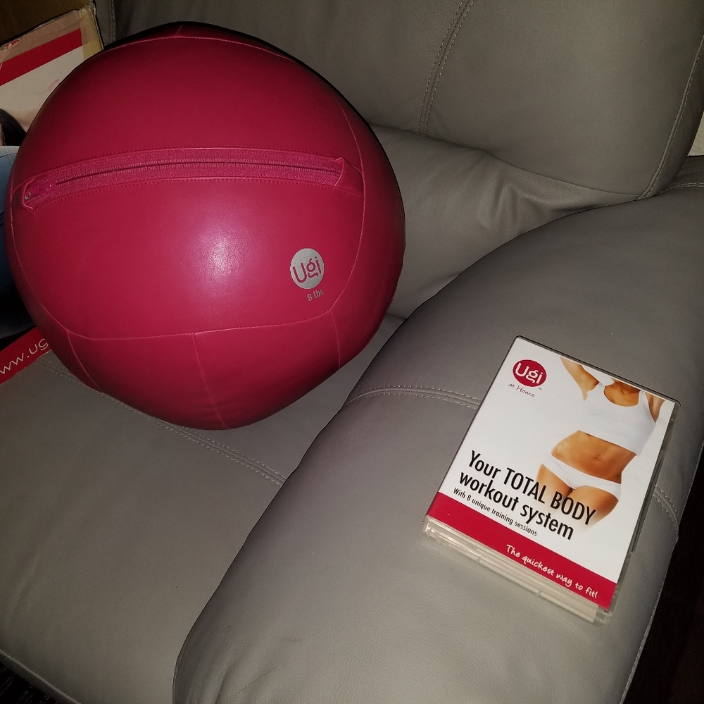 UGI FIT PINK 8 LB. FITNESS BALL